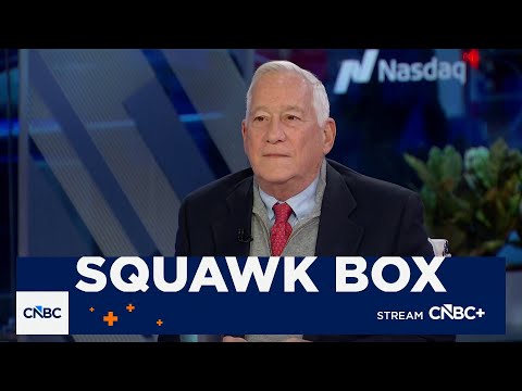 Walter Isaacson on Disney's OpenAI investment, dueling WBD bids and SpaceX IPO
