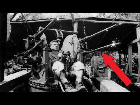 當美軍使用四聯裝50毫米機砲摧毀日本士兵的萬歲衝鋒隊時，日本士兵嚇壞了,過程震撼...