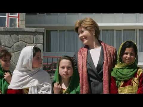 2012 Texas Exes Distinguished Alumnus Awards: Laura Bush