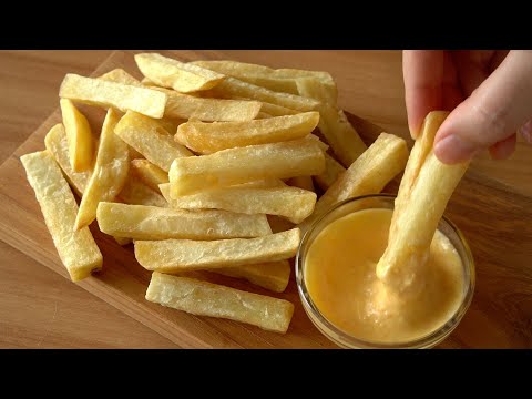 두툼하고 바삭 바삭한 감자 튀김과 칠리 치즈소스/감자요리/Crisp french fries & chili cheese sauce