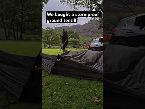 WE BOIGHT A BOMB SHETER!!