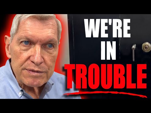 DEALER WARNS OF "RIDICULOUS" SILVER PATTERN!  Are Our Bank in Trouble AGAIN?? #Recession