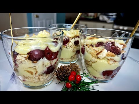 Quick Dessert "Napoleon with Cherry" in a glass