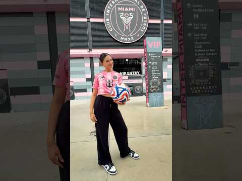 Fake or real?! 🏟️⚽️