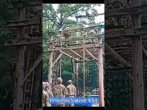 🇺🇸 “Brutal Obstacle Course Challenge – Army Strength on Full Display! 😱.#USA 🇺🇸 #USArmy #Military
