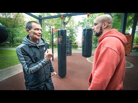 Почему надо бить с опущенных рук? МС СССР ответил бойцу TRUE GYM