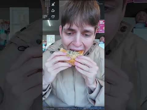 Does Tomato Sauce Save This Steak and Kidney Pie? #australia #food