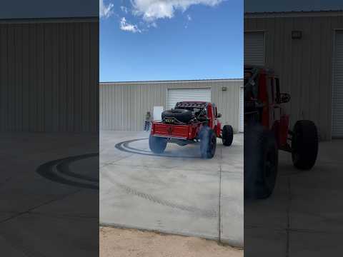 INSANE 900HP Jeep Drifting #jeep #drift #automobile