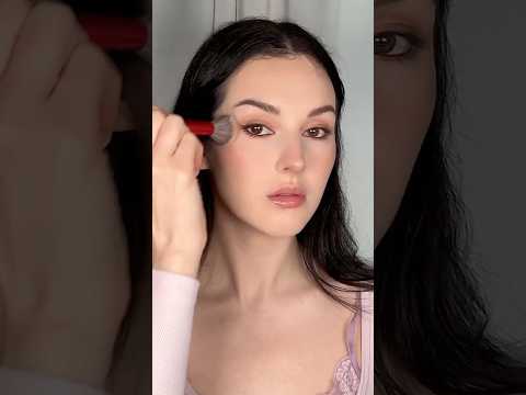 GRWM Everyday Smokey Eye - XO Britt