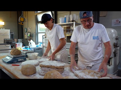 Traditional baking with passion for 60 years | The small pastry shop