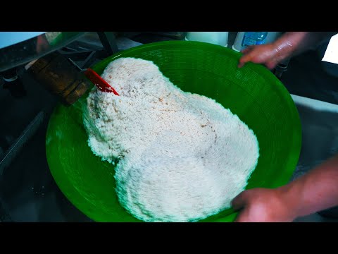 Amazingly cute rice cake making