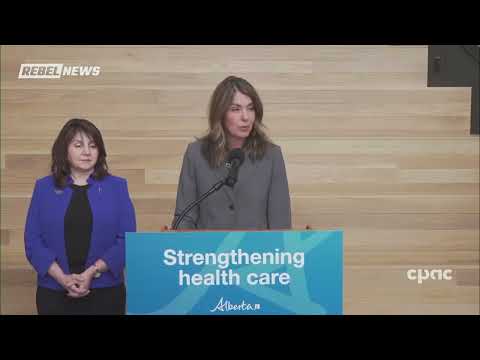 Premier Smith defends plan to hold Alberta immigration referendum