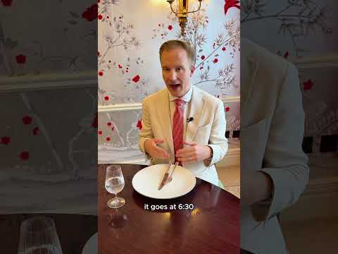 Wherever you are, just remember that the cutlery goes together when you’re finished. #dining