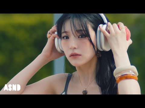 fromis_9 (프로미스나인) 'LIKE YOU BETTER' MV