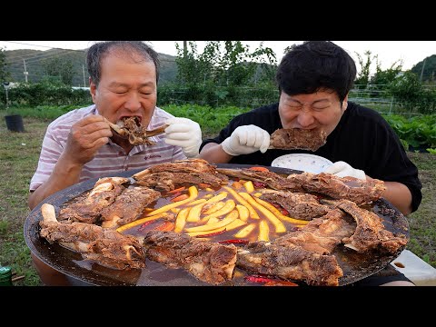 Hamzy's Big-sized Braised Beef short ribs - Mukbang eating show