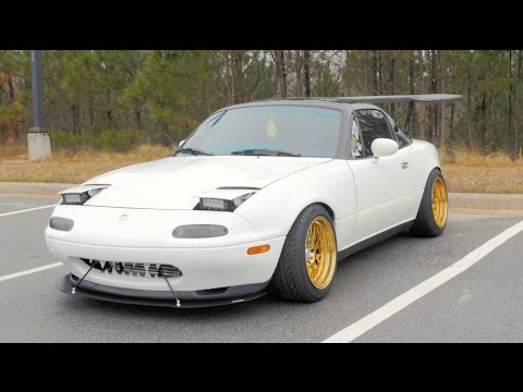 "SHARKBAIT" Turbo Miata Review -A Rolling  Sense of Humor