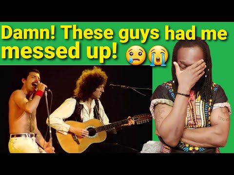 QUEEN REACTION - LOVE OF MY LIFE | Freddie and a 100,000 backing group!