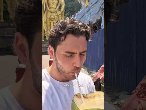 $1.50 Coconut in Malaysia 🇲🇾