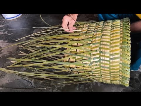 職人技！竹で編む背負い籠の作り方