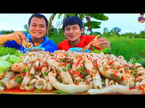 ไส้ตันราดซีฟู๊ดกินกับบ่าวท้าวแซ่บคักอีหลีครับพี่น้องMUKBANG EATING SHOW#โก้อีสานพาแดก#บ่าวท้าว