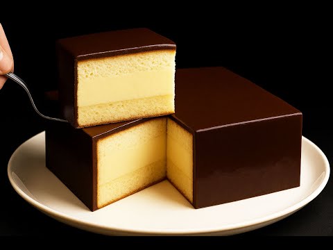 Boston Cream Cake!  One of my favorite cakes!  😋