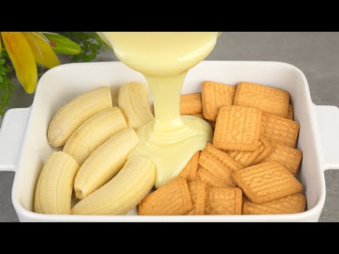 Beat condensed milk with banana! You will be amazed! No oven! Cake in 5 minutes! Yummy cake