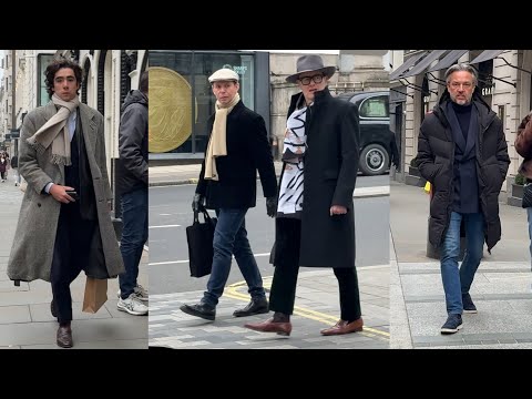 Comfort meets cool in the world of street wear. Discover the perfect blend of style and ease.