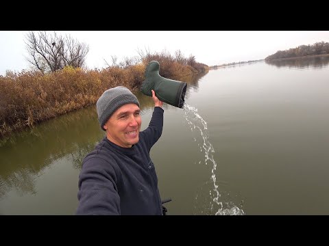 ВСЁ, НАРЫБАЧИЛСЯ! ОДНА ЗА ОДНОЙ, СВАЛИЛСЯ, ДОМОЙ! Рыбалка в туман, один на реке. Крупная густера.