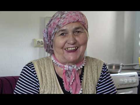 Ti mati dovedi sebi pa sa njom živi,ja sam sebi doveo. Da Bog da te grom pogodio...