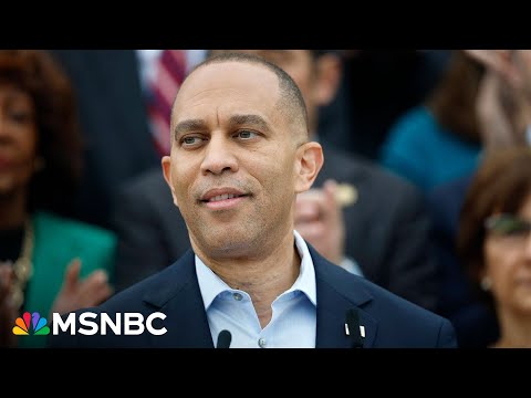 LIVE: Jeffries and Dem lawmakers hold news conference amid government shutdown
