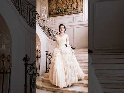 Elegance in Motion — 1950s Evening Gowns on the Grand Staircase