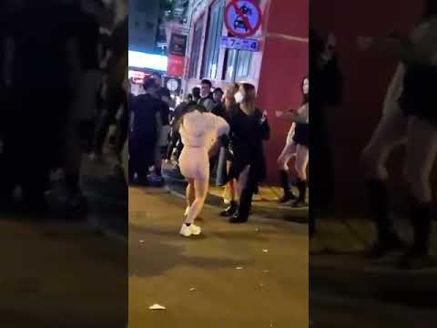 Fighting in Lan Kwai Fong Hong Kong