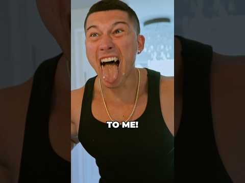 Luke beat the world record for most bananas eaten in a minute 🤯#youtubeviral #worldrecords #viral