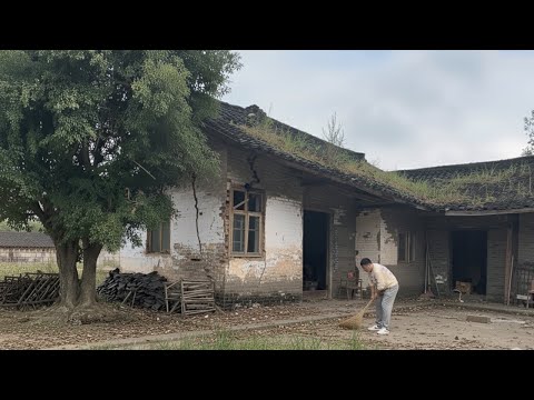 After Divorce, One Man Transforms an Abandoned House Into a New Beginning