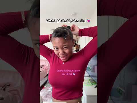WATCH ME DO MY HEART BUN SUBSCRIBE FOR MOREE🦄 #explorepage #greenscreen #hairstyle #valentinesday