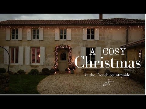 08 - COSY COUNTRYSIDE CHRISTMAS : wreaths, garlands and lights