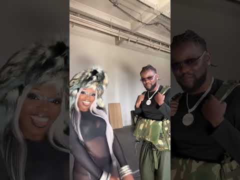 CHIPOTE PAS PAY! APPLE PAY! PAY! PAY! C’est ça qu’je veux 😋