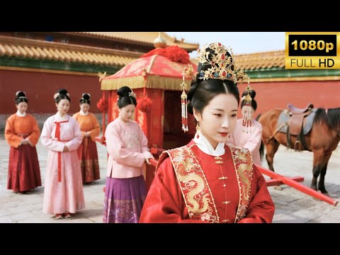 After she was married off far away for a peace-making alliance, the crown prince went crazy.