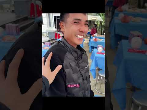 My Vietnamese uncle celebrated his housewarming by hosting a banquet for the whole village.