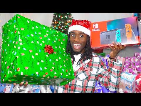 Kai Cenat Opens Christmas Presents From Viewers!