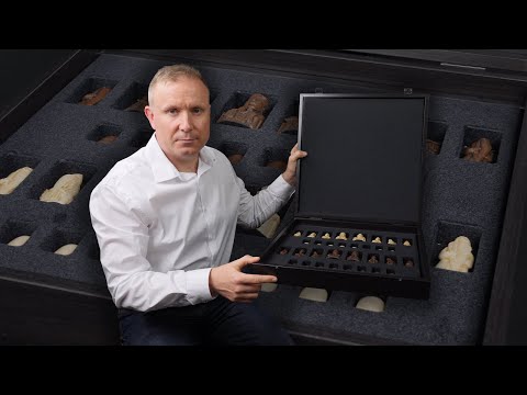 The Isle of Lewis and Walnut Deluxe set with Presentation Case [RCPB469]