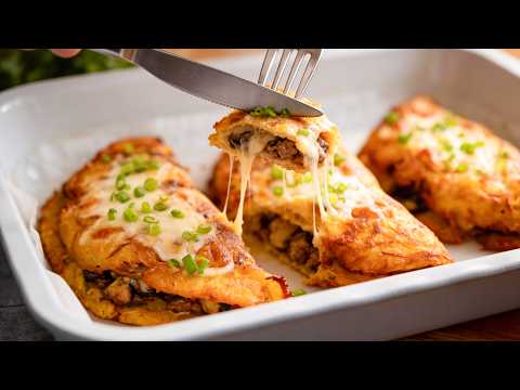 Crispy potatoes with a juicy filling. I could eat this every day. Absolutely delicious!