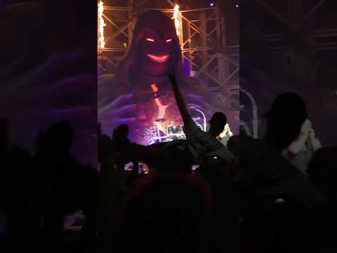 Memories from @MadisonSquareGarden & other stops along the way. Leg 2 tonight! 🤘 #TheSickness25