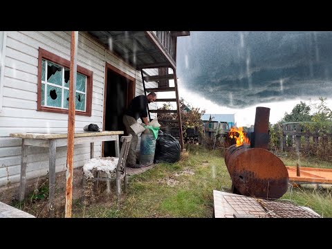 I BOUGHT A COUNTRY HOUSE WITHOUT LOOKING. I'm starting the reconstruction. Day 2