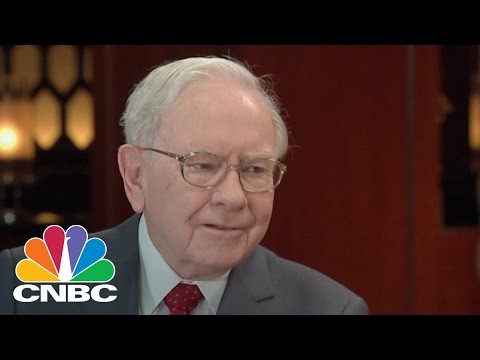 Warren Buffett: Negative Effects Of Low Oil | CNBC