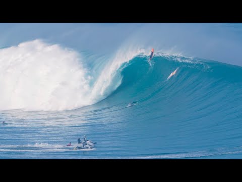 MASSIVE XXL OUTER REEF SESSION! BIGGEST SWELL OF THE YEAR!