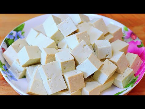 將豆腐切成丁，放鍋里蒸一蒸，我家3天就吃一次，每次米飯不夠吃 #美食 #家常菜 #简单美食 #特色美食 #创意美食