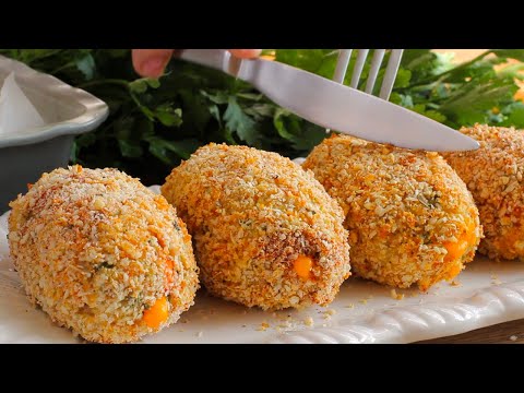 Potatoes and chicken! I could eat this every day. Try making this dinner!