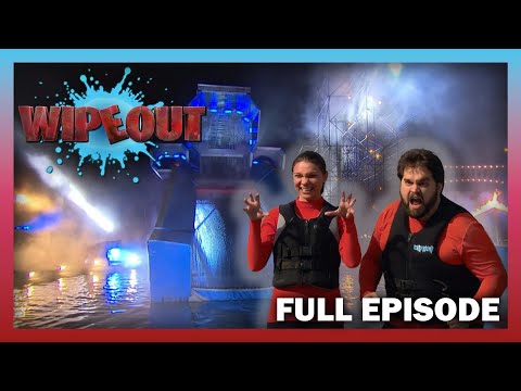 Couples Take On The Ultimate Relationship Test | Full Episode | Wipeout USA | S3 E8