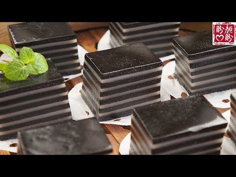 黑芝麻木薯粉千層糕，軟糯Q彈，香甜可口，做法非常簡單！Black sesame cassava flour thousand layer cake。